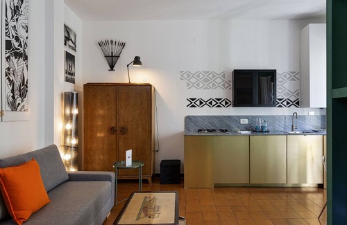 Quarto dei Mille Apartment | Un'Alcova tra Mare e Monti