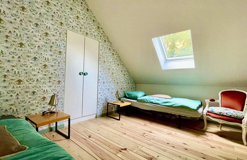 Saint-Martin-aux-Buneaux House | Un bar de Pêcheurs Transformé en Maison Déco