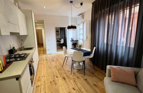 Old Town Apartment | Un Nido a Mantova Historic Apt near the Center!