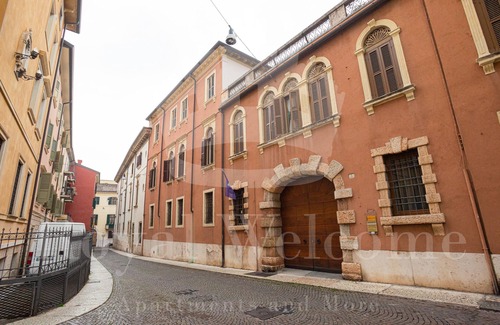 Citta Antica Apartment | Un nido sull'Arena - Royal Welcome