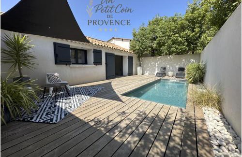 Istres House | Un Petit Coin de Provence - Istres - Maison Contemporaine Avec Piscine Privée Chauffée, Entre Plages Et Provence, Borne 11 kW