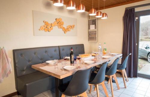 Vielsalm House | Una finestra sul lago