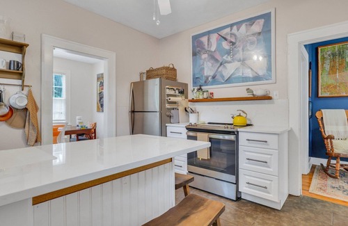Parkside House | Unbeatable Location on Daffin Park w/Parking and Yard by Lucky Savannah
