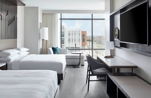 University Place Hotel | UNC Charlotte Marriott Hotel & Conference Center