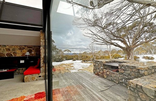 Dinner Plain Ski Chalet | Under The Moonlight - Dinner Plain