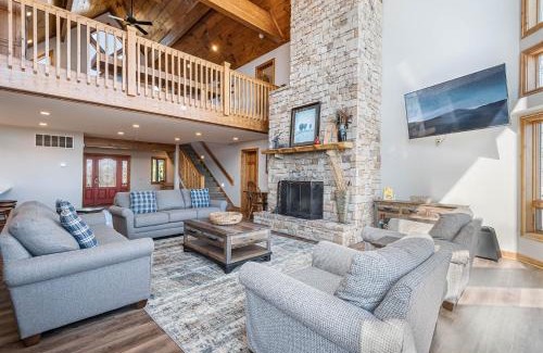 Mountainside House | Under the Stars