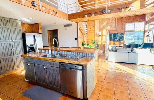 Paw Paw Lake House | Unforgettable 4 bedroom 3 bath waterfront cabin