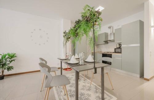 Mestre Apartment | Unico Apartment 9 - 450 mt from Mestre station