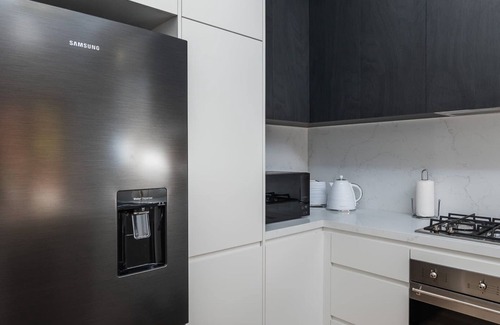 Newtown House | Unionelle a Luxe Newtown Terrace