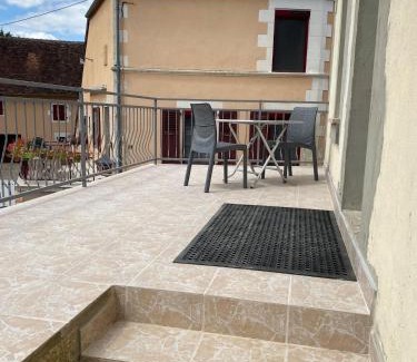 Dampierre-sous-Bouhy House | Unique and quiet house with beautiful terrace