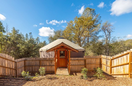 Wishon Apartment | Unique authentic yurt stay near Yosemite National Park