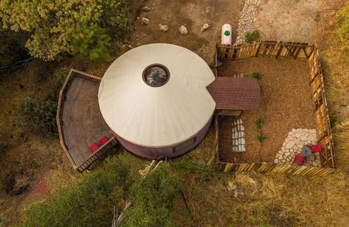 Wishon Apartment | Unique authentic yurt stay near Yosemite National Park