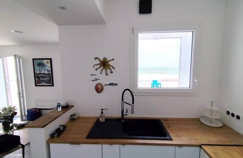 Barneville-Carteret Villa | Unique beach house with private beach access