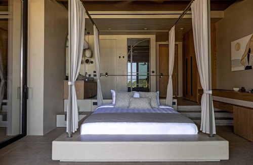 Karteros Resort | Unique Blue! Resort and Villas Adults Only