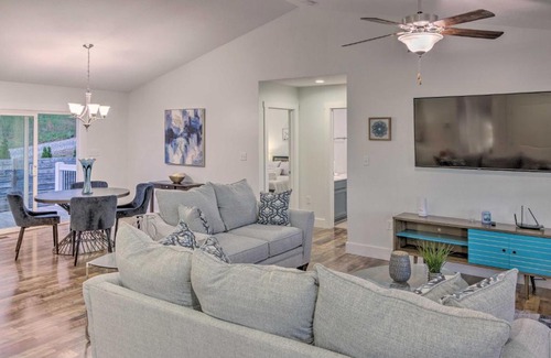 Leicester House | Unique Blue Ridge Haven, 12 Mi to Asheville!