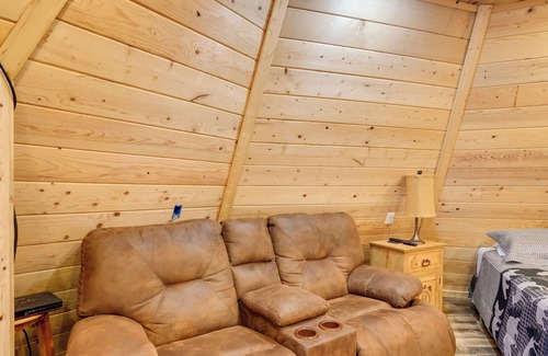 Bryant Cabin | Unique Bryant Vacation Rental w/ Private Hot Tub!