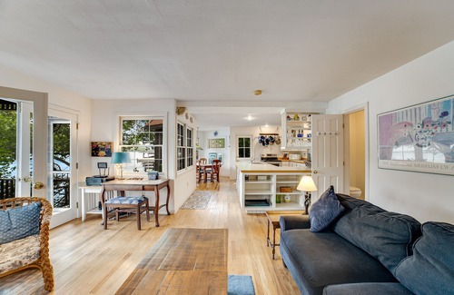 Hammondsport House | Unique & charming lakefront home with screened-in patio