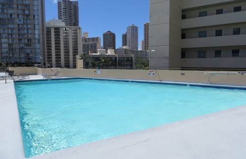 McCully - Moiliili Apartment | Unique Corner Studio Condo Incredible Ocean and Canal Views!