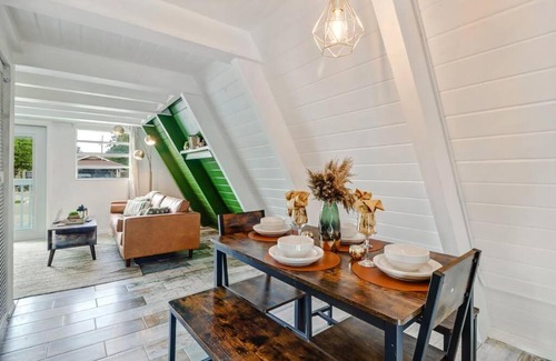 Bonita Springs House | Unique Cozy A-Frame