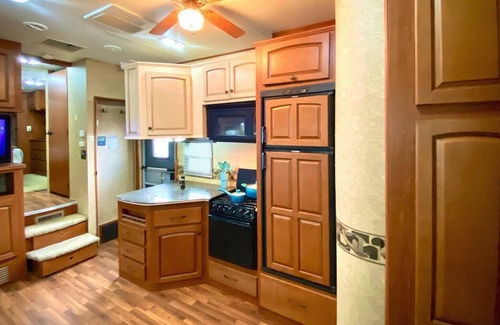 Brighton House | Unique & cozy place N. of Denver 420/pet friendly