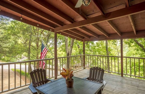 Huntsville House | Unique Downtown Cabin Home, 3 Bedrooms