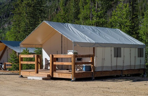 Granby RV Rental | Unique Glamping Experience