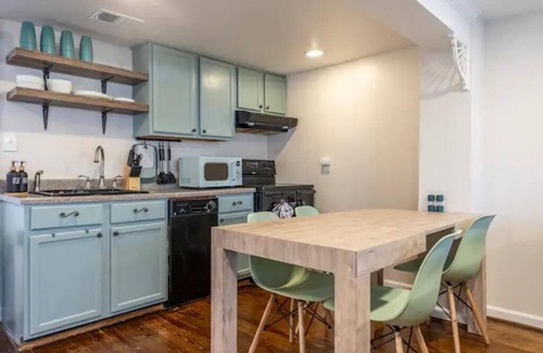 Frederick House | Unique Little Charmer in Downtown Fredericknn