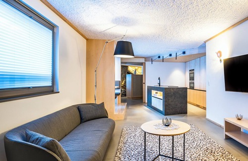Saas-Fee Apartment | Unique Luxury Gorge! 5min to the cable cars and parking