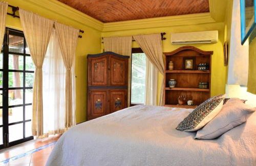 Playacar Fase I House | Unique Mexican Villa! Plunge Pool, Ocean Views