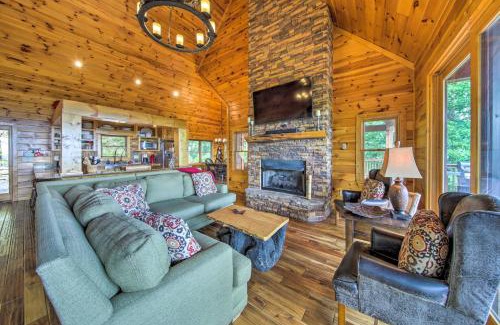 Mineral Bluff House | Unique Mineral Bluff Home with Mountain Views!