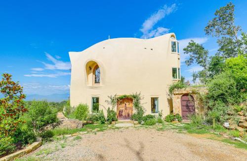 Weaverville Apartment | Unique Mountain-View Dome Home in Weaverville