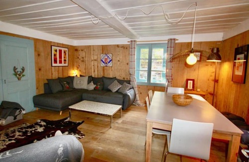 Les Houches Ski Chalet | Unique Savoyard 4 bed Chalet farmhouse sleeps 8-10