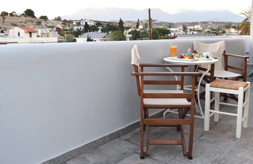 Pitsidia Apartment | Unique sea view apartment