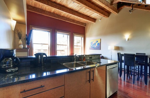 Downtown Victoria Condo | Unique style 2 bedroom 2 bath condo in Old Town Victoria