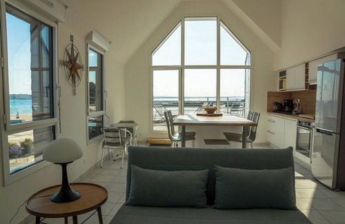 Crozon Apartment | Unique view of Morgat beach, private parking