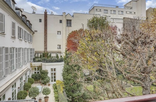 6th Arrondissement Apartment | Unit 010 St Germain des Près Duplex Apartment 6 pax