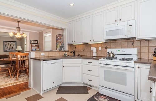 Petoskey House | Unit 1: Beautiful townhouse near to Petoskey shopping, restaurants and trails.
