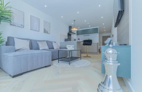 Sheffield Apartment | Unit 1 Comfortable 1BR Stays, Near Sheffield United Football Club, Wifi-Parking & Comfortable