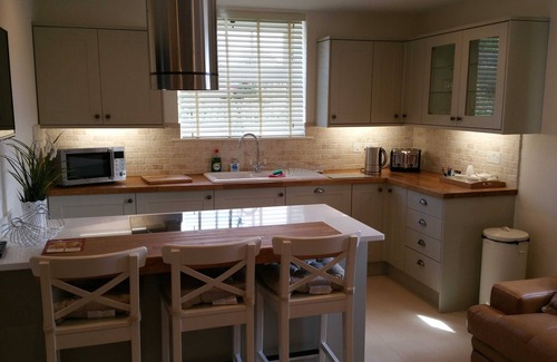 Forsbrook Cottage | Unit 1 Dove Farm Barns