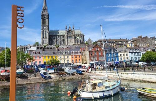 Cobh Apartment | Unit 1 Island View Apartments - Town Centre Walk To Everything