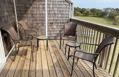 North Truro Condo | Unit #16 - 2nd Floor Efficiency, with A/C