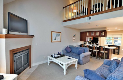 Birchwood Condo | Unit 207 2 Bdrm/2 BA