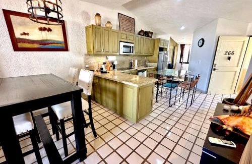 Marina House | Unit 266- Casa Gordon - Ocean View at Terrasol