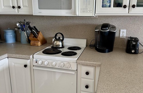 North Truro Condo | Unit #44 - 2nd Floor Deluxe Studio with A/C
