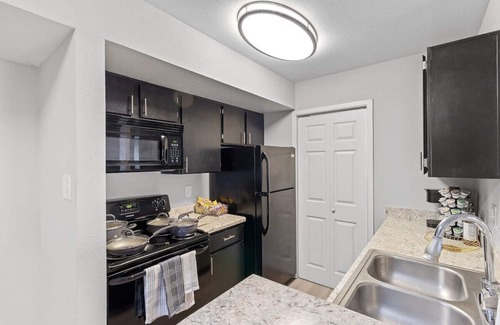 Red Bank Apartment | Unit 512 - Chattanooga | Ridgemont · Blissful Home Away | Chattanooga | NorthSho