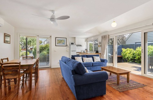 Point Lonsdale Villa | Unit 6 Lonsdale Villas