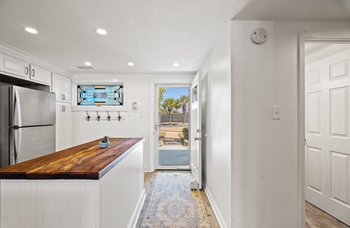 Sunnyside Condo | Unit 69, 30A Meets Sunnyside PCB, 2 Bedroom Condo