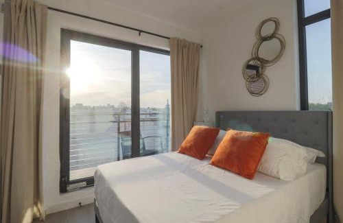 Shaw Apartment | Unit 9 Luxe 2 Bedroom Penthouse Sleeps 6