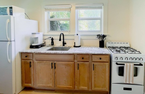 Lake Worth Apartment | Unit B - Coastal Boho Apt in Charming Beach Town
