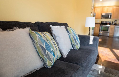 Kreole Apartment | Unit E